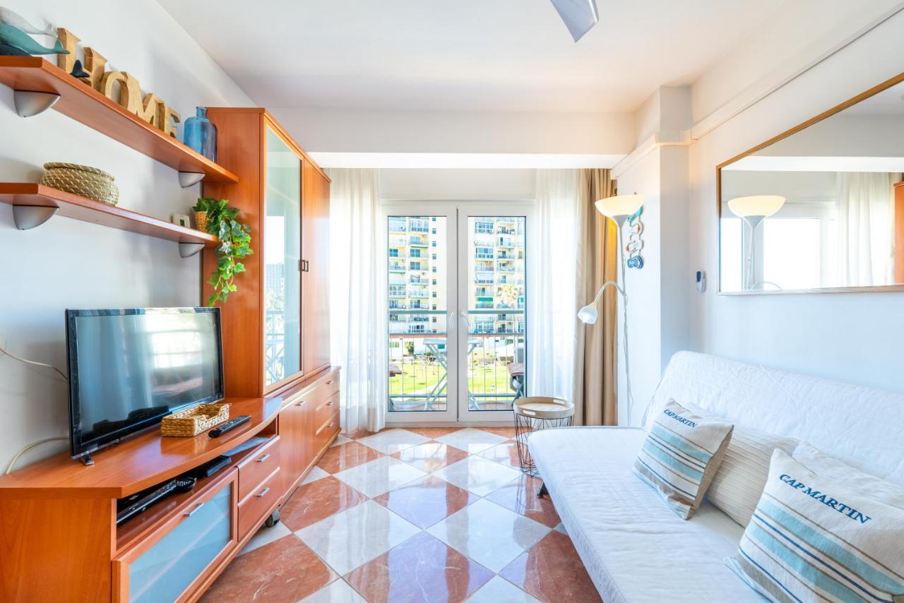 Sunny Seaside Apartment Arroyo De La Miel Exterior foto
